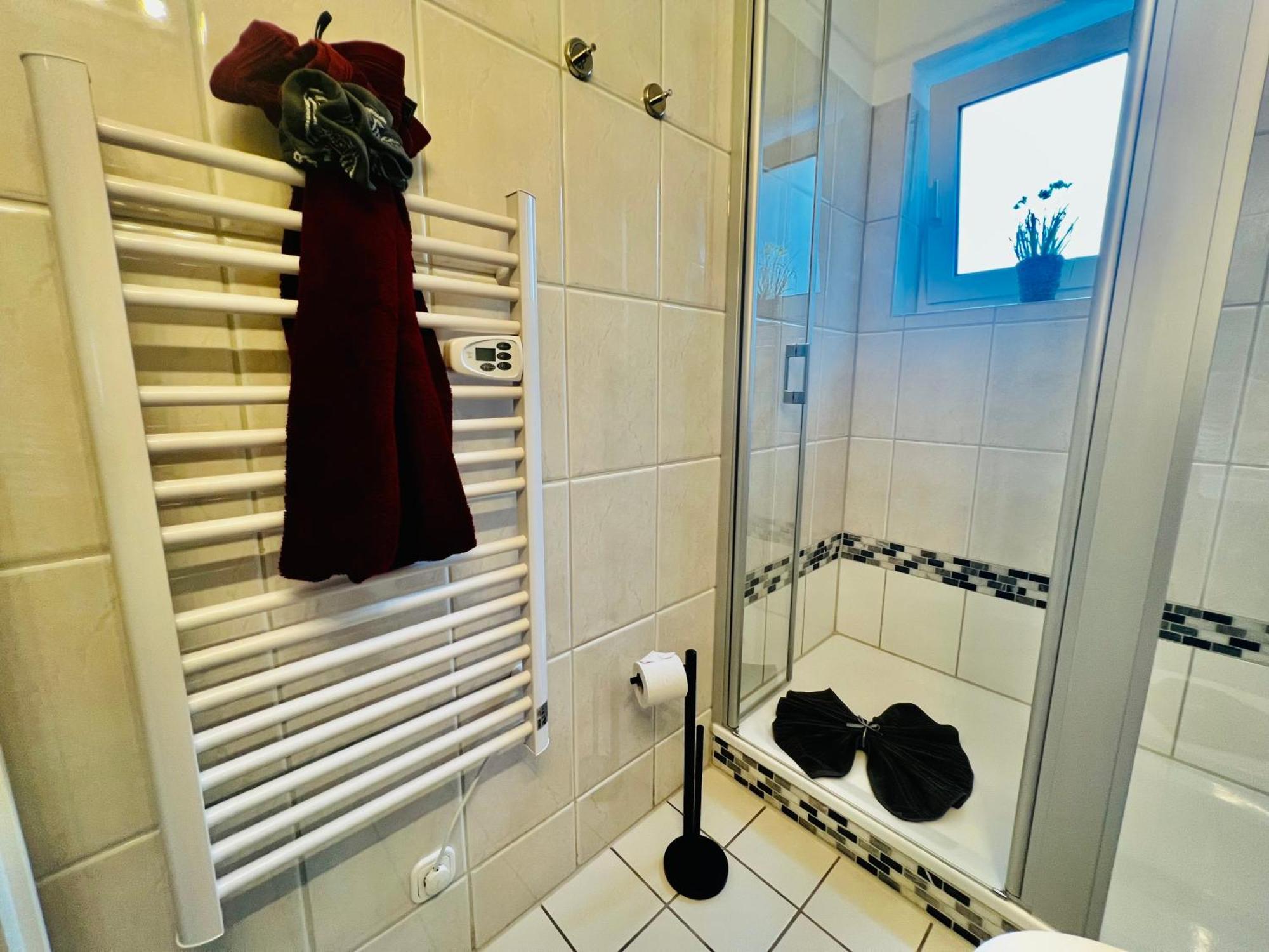 Seelund - Meeresrauschen Lauschen - Ruhiges Sonniges Apartment Mit Garten Und Terrasse Nahe Strand Und Ostsee Schönhagen エクステリア 写真